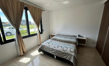 CASA EN ALQUILER TEMPORAL, LAGOS DE CANNING