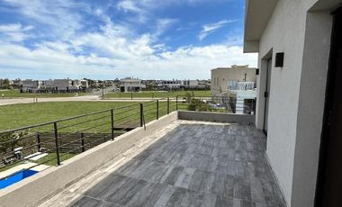 CASA EN ALQUILER TEMPORAL, LAGOS DE CANNING