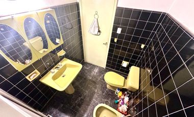 CASA 5 AMBIENTES SOBRE LOTE PROPIO Y LOCAL EN BARRACAS VENTA