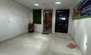 🏡✨ ¡GRAN OPORTUNIDAD! VENTA DE CASA EN LA COFRADÍA – AMPLIA, CÓMODA Y CON EXCEL