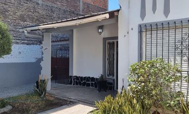 ¡Casa de tres ambientes en venta!