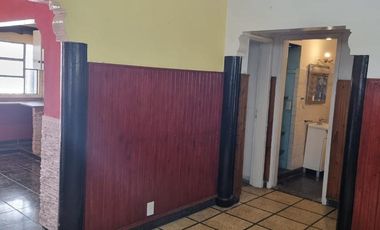 ¡Casa de tres ambientes en venta!