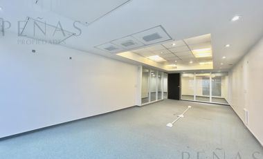 Oficina  impecable  de 120 m2 Edificio Corporativo AAA  en Monserrat - 1 cocheras