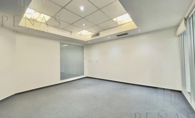 Oficina  impecable  de 120 m2 Edificio Corporativo AAA  en Monserrat - 1 cocheras