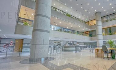 Oficina  impecable  de 120 m2 Edificio Corporativo AAA  en Monserrat - 1 cocheras