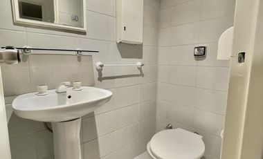 Oficina  impecable  de 120 m2 Edificio Corporativo AAA  en Monserrat - 1 cocheras