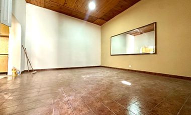 PH 4 AMBIENTES CON PATIO Y TERRAZA EN LA BOCA VENTA