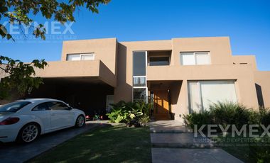 Casa en venta y alquiler en La Berlina, Pilará Golf Country
