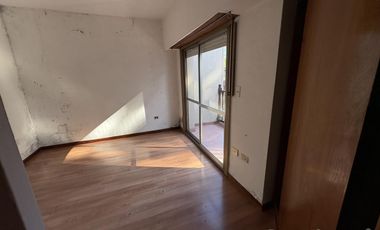 VENTA- EXCELENTE CASA EN PILAR CENTRO -A REFACCIONAR