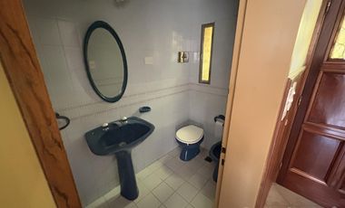 VENTA- EXCELENTE CASA EN PILAR CENTRO -A REFACCIONAR