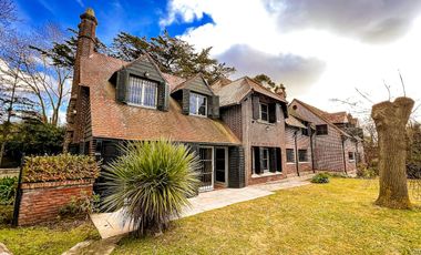 VENTA | RESIDENCIA DE ESTILO  | ZONA GUEMES - MAR DEL PLATA |