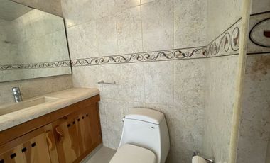 Departamento en edificio en renta en Valle de Bravo.