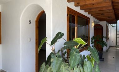 Departamento en edificio en renta en Valle de Bravo.