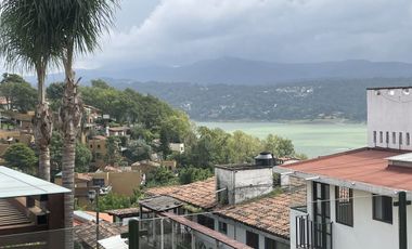 Departamento en CONDOMINIO en renta en Valle de Bravo.