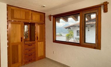 Departamento en CONDOMINIO en renta en Valle de Bravo.