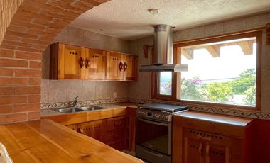 Departamento en CONDOMINIO en renta en Valle de Bravo.