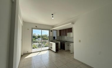 Departamento de dos ambientes en Alquiler en Wilde Centro