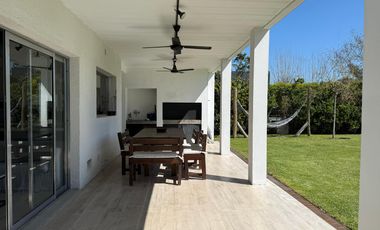 Casa en Alquiler Temporario, Barrio Privado Santa Barbara, Tigre, Gba Norte