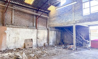 Depósito en Villa Dominico