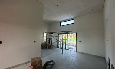 Casa - Pilar Del Este