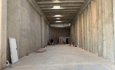 Depósito a estrenar Av. Gral. Paz y Crovara en Tablada