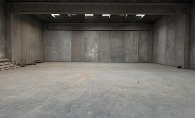 Depósito a estrenar Av. Gral. Paz y Crovara en Tablada