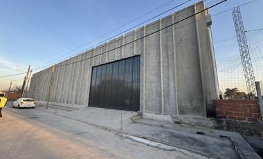 Depósito a estrenar Av. Gral. Paz y Crovara en Tablada