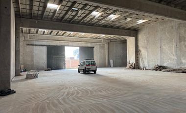 Depósito a estrenar Av. Gral. Paz y Crovara en Tablada