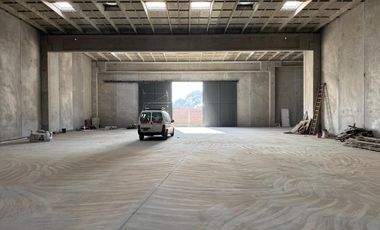 Depósito a estrenar Av. Gral. Paz y Crovara en Tablada