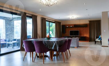 Casa a laguna en venta - Barrio El Principado, Canning