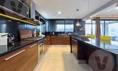 Casa a laguna en venta - Barrio El Principado, Canning