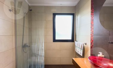 Casa a laguna en venta - Barrio El Principado, Canning