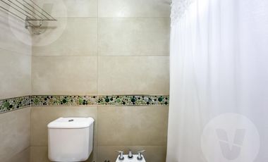 Casa a laguna en venta - Barrio El Principado, Canning