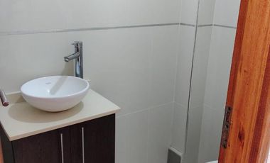 Alquier de Triplex 4 ambientes en Canning