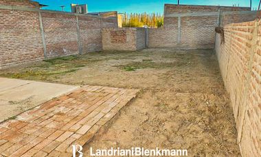 Casa en Cinco Saltos - Ofelia Idoeta 3256