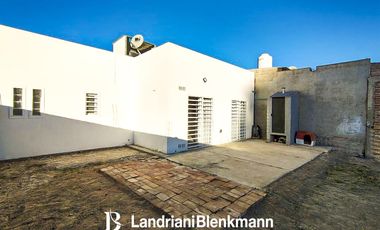 Casa en Cinco Saltos - Ofelia Idoeta 3256