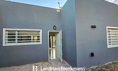 Casa en Cinco Saltos - Ofelia Idoeta 3256