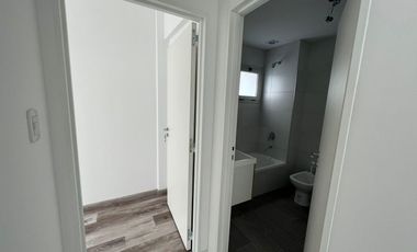 Departamento dos ambientes en Venta en Wilde Centro