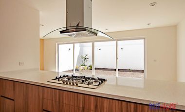 Casa en Venta en Lomas de Juriquilla - ¡Con Roof Garden!