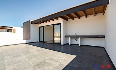 Casa en Venta en Lomas de Juriquilla - ¡Con Roof Garden!