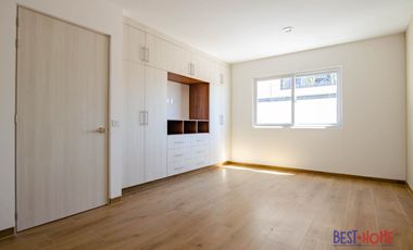 Casa en Venta en Lomas de Juriquilla - ¡Con Roof Garden!