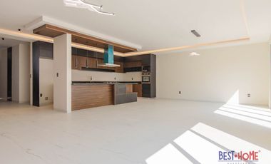 Casa en Venta en Colinas de Juriquilla · Roof Garden
