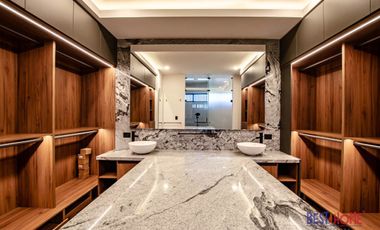 Casa en Venta en Lago de Juriquilla - ¡Recámara en Planta Baja y Roof Garden!