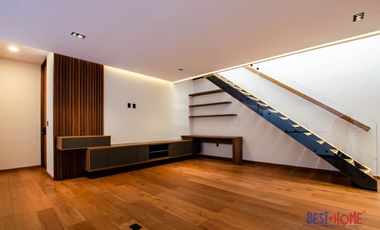 Casa en Venta en Lago de Juriquilla - ¡Recámara en Planta Baja y Roof Garden!