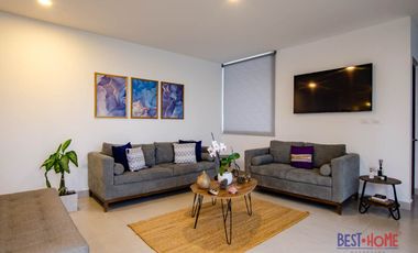 Casa Amueblada en Renta en Condesa Juriquilla - Recámara en Planta Baja y Jardín