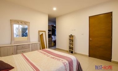 Casa Amueblada en Renta en Condesa Juriquilla - Recámara en Planta Baja y Jardín