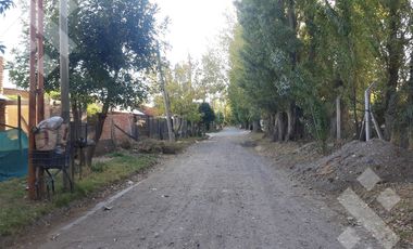 En Venta, Casa de 3 habitaciones y quincho, Plottier.