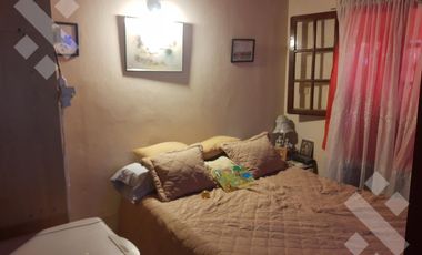 En Venta, Casa de 3 habitaciones y quincho, Plottier.