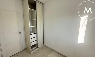 Piso uníco de 3 ambientes al frente - Apto profesional