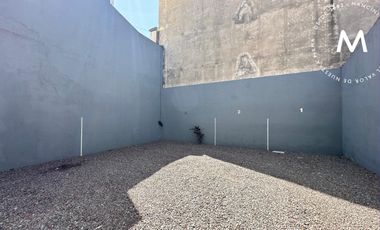 Piso uníco de 3 ambientes al frente - Apto profesional